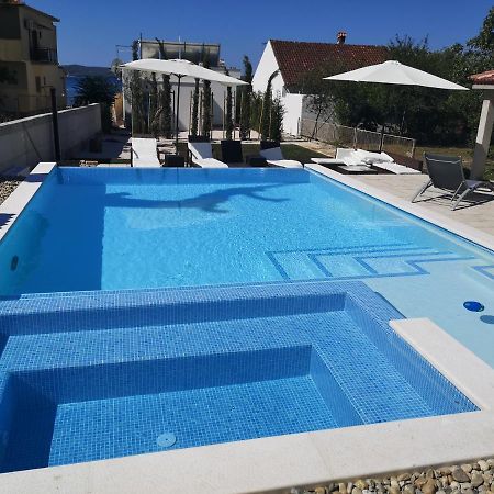 Villa Lukas Sukošan エクステリア 写真