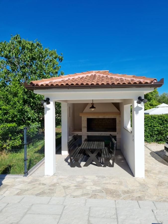 Villa Lukas Sukošan エクステリア 写真
