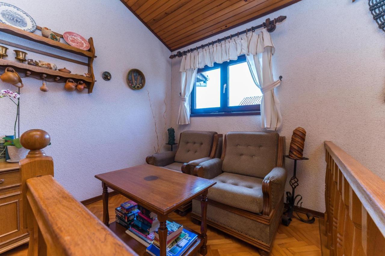 Villa Lukas Sukošan エクステリア 写真
